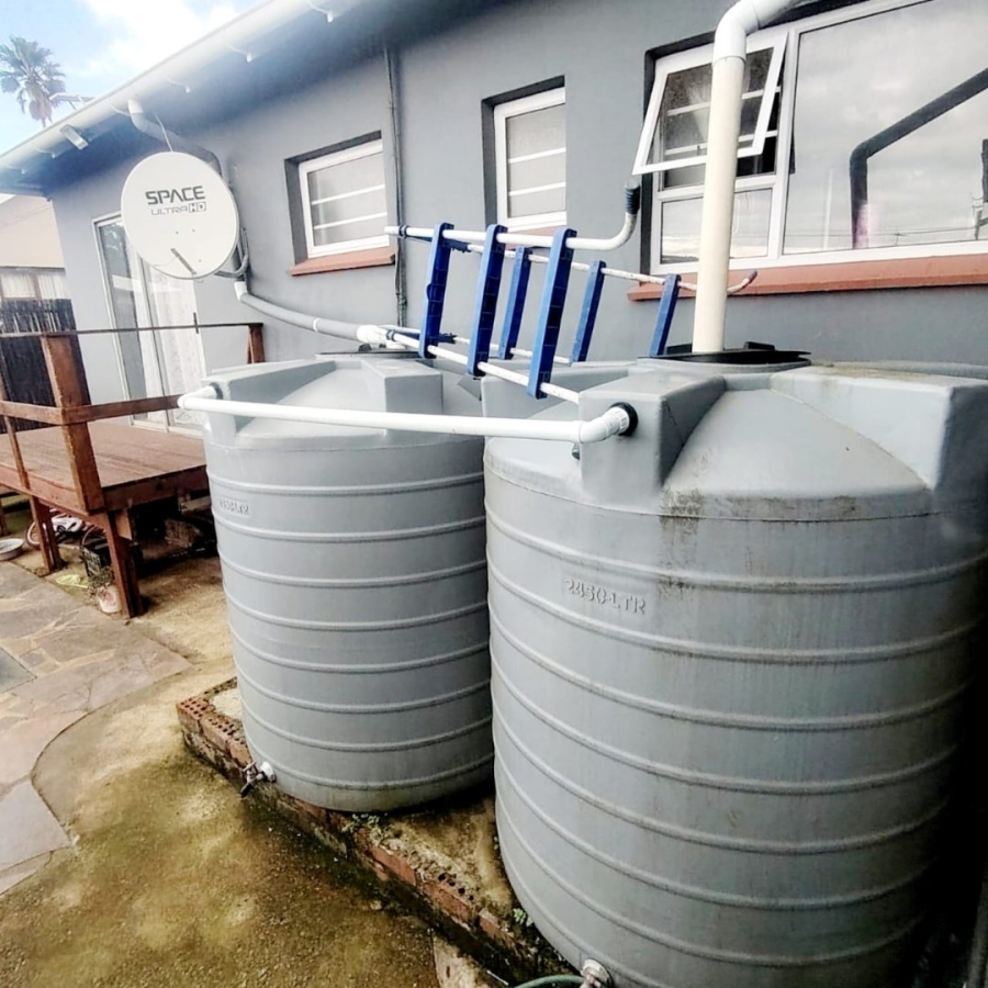 6 Bedroom Property for Sale in Highgate Eastern Cape